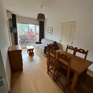 Joli Avec Terrasse Appartement Ax-les-Thermes